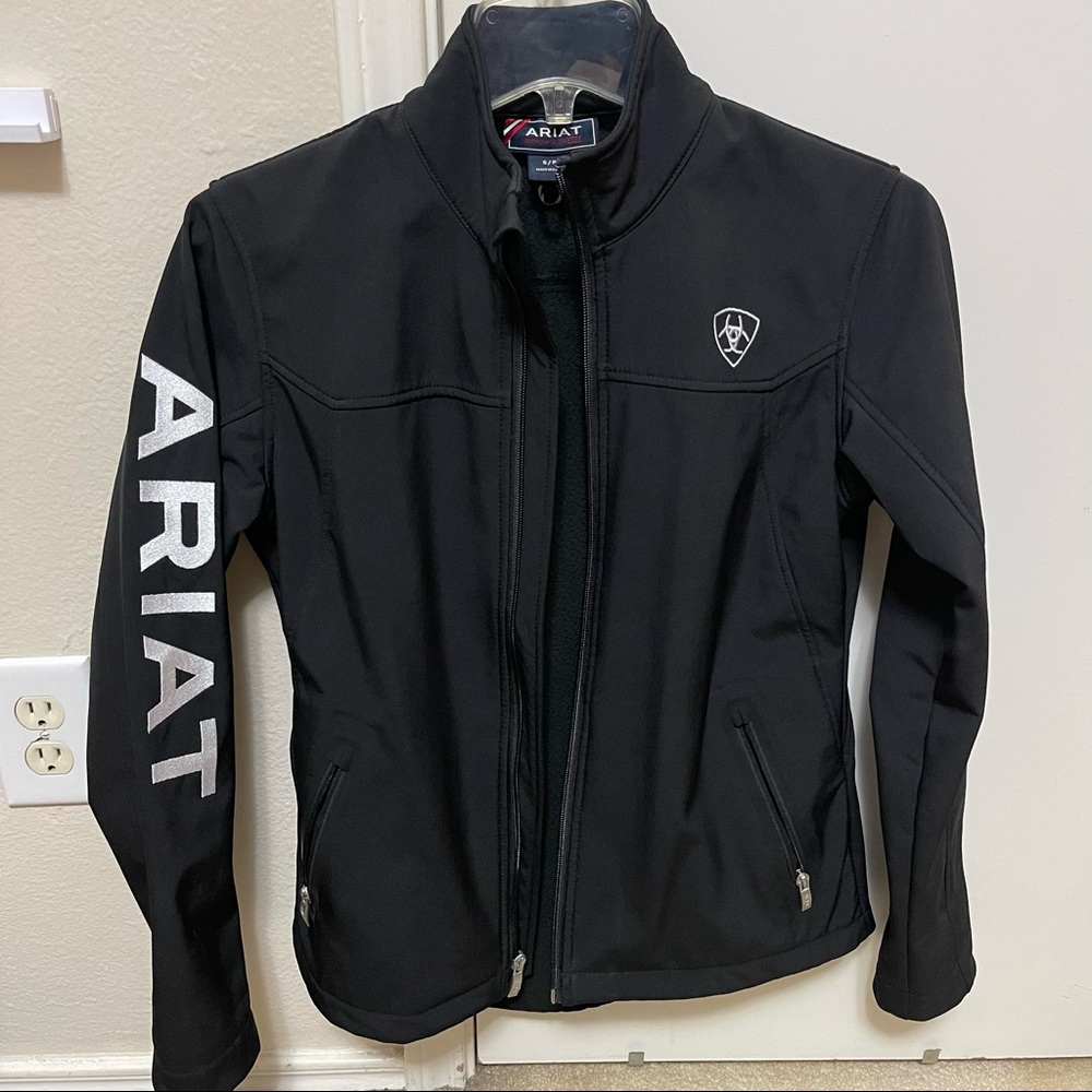 Ariat women’s softshell black jacket - size S